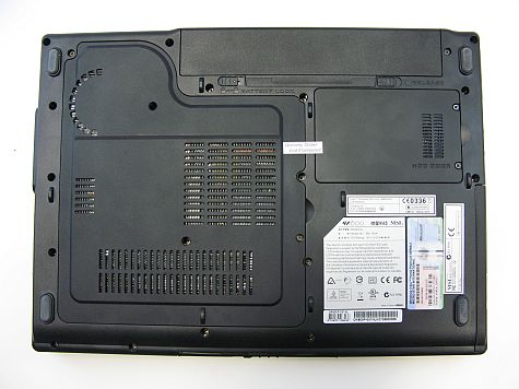 MSI GX600 onderkant