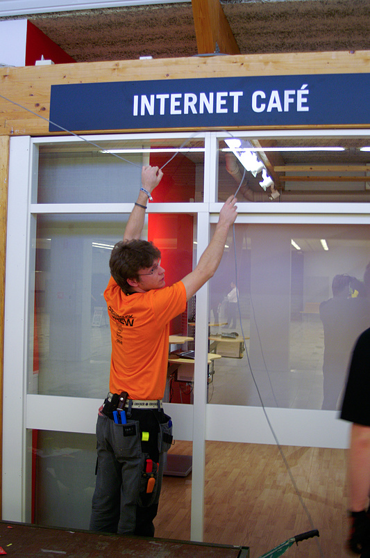 DreamHack 2007 - netwerkkabel voor de private room