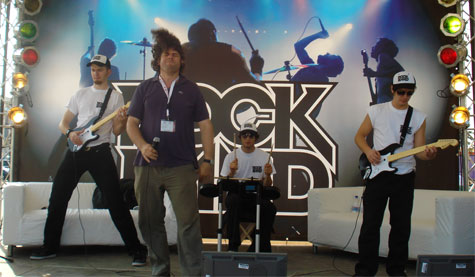 Gamers spelen Rock Band