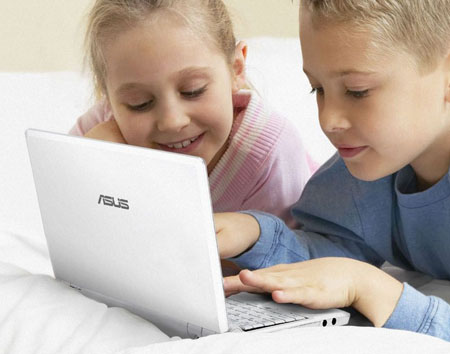 Asus Eee PC met kinderen