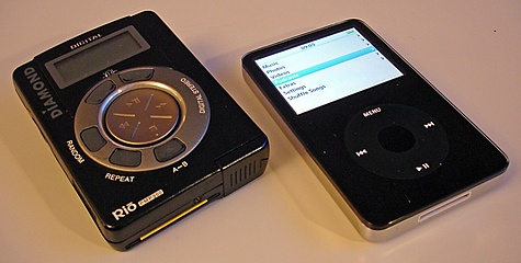 Diamond Rio PMP300 32MB vs Apple iPod Video 60GB