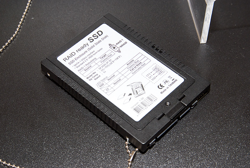 Cebit 2008: Stardom ssd enclosure gesloten Cebit 2008: Stardom ssd enclosure gesloten
