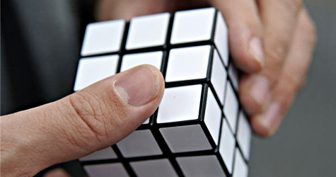 Makkelijk oplosbare Rubik-kubus Makkelijk oplosbare Rubik-kubus
