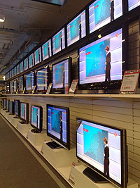 Lcd-tv's bij Mediamarkt