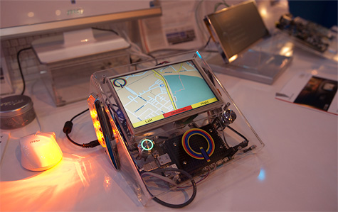 OpenSynergy Coqos demosysteem met Intel Atom