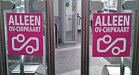 'alleen ov-chipkaart'-poortje