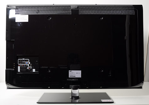 Samsung LE46B750 recensie achterkant Samsung LE46B750 recensie achterkant