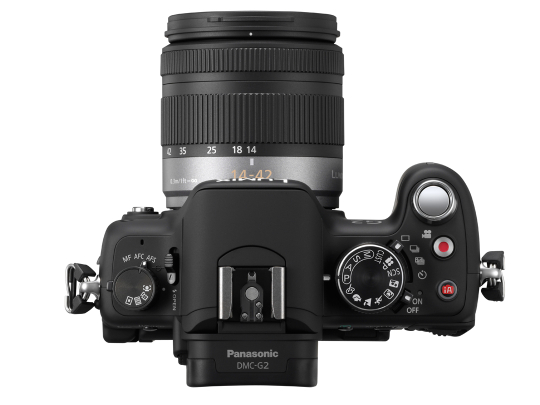 Panasonic Lumix DMC-G2K + LUMIX G VARIO 14-42mm/f3.5-5.6 ASPH