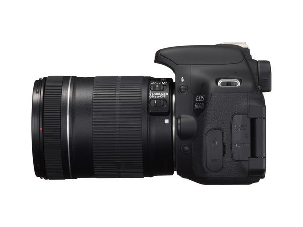 Canon EOS 600D + EF-S 18-135mm IS Zwart: beste prijs - Tweakers