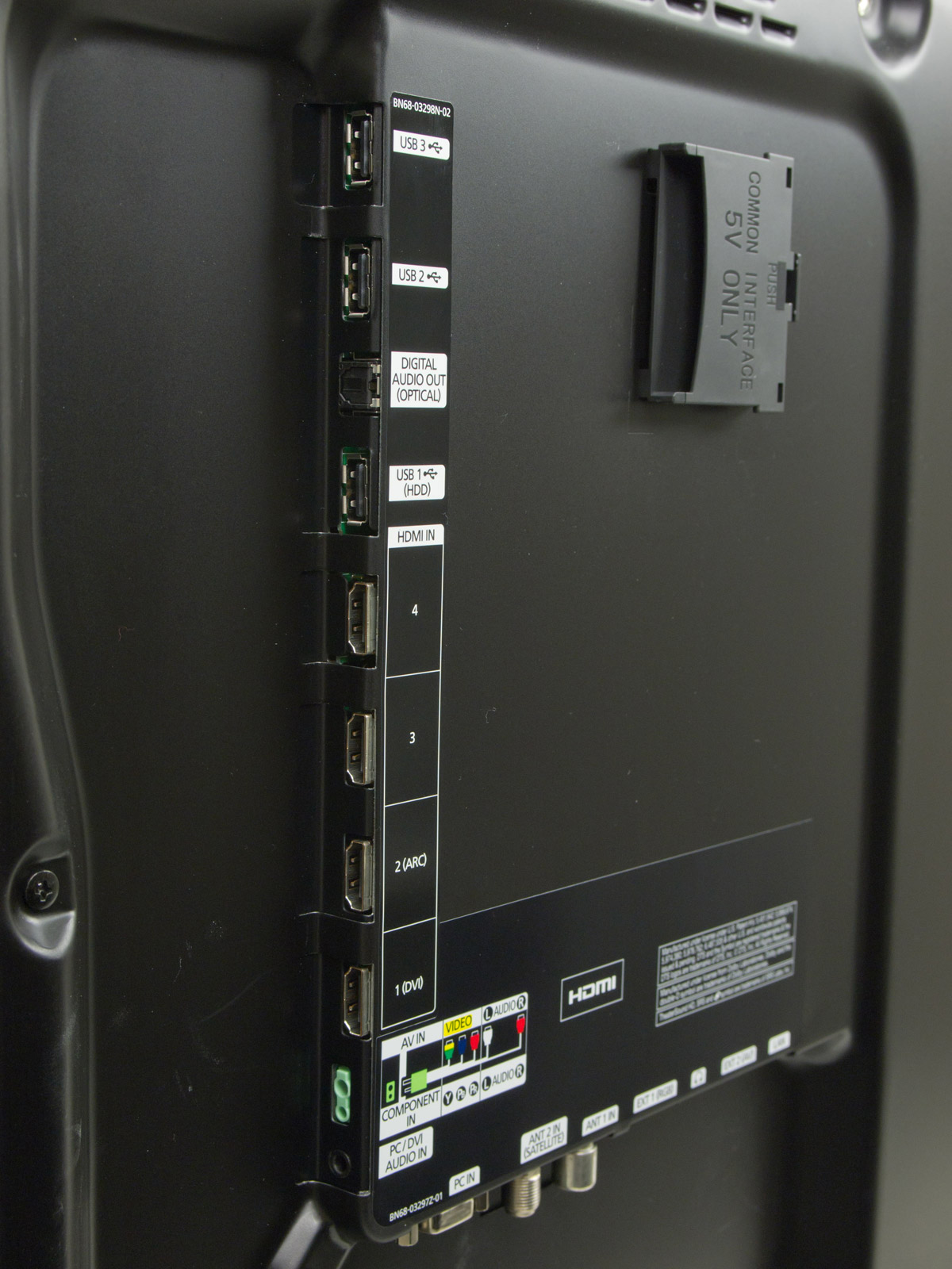 Телевизор samsung слот под cam модуль. Gigabyte ga-z77x-up7. 0 на переднюю панель. Телевизор самсунг разъемы common interface. Разъем m2 wifi.