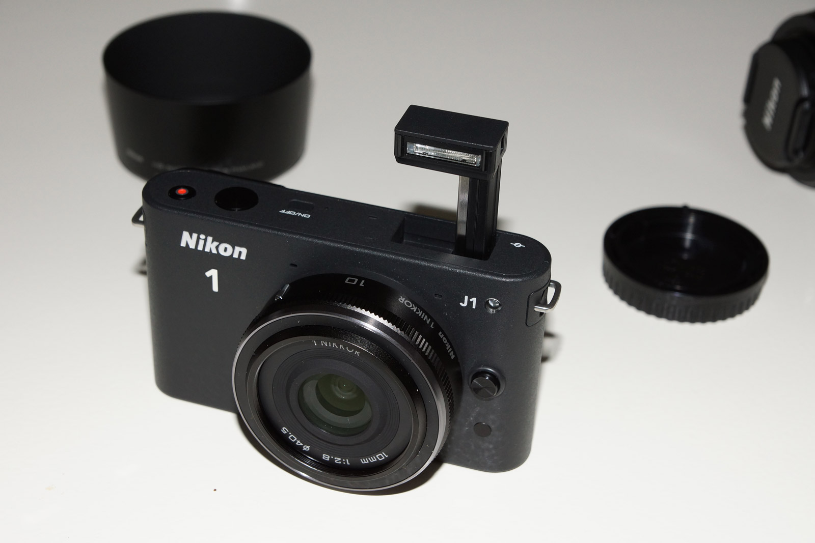 Nikon 1 V1 en J1 Nikon 1 J1 Handson Tweakers