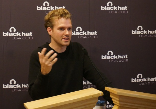 Karsten Nohl op Black Hat Karsten Nohl op Black Hat