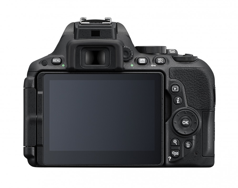 Nikon D5500 + 18-140mm f/3.5-5.6 Zwart: beste prijzen, echte