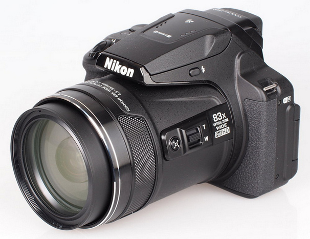 Nikon Coolpix P900