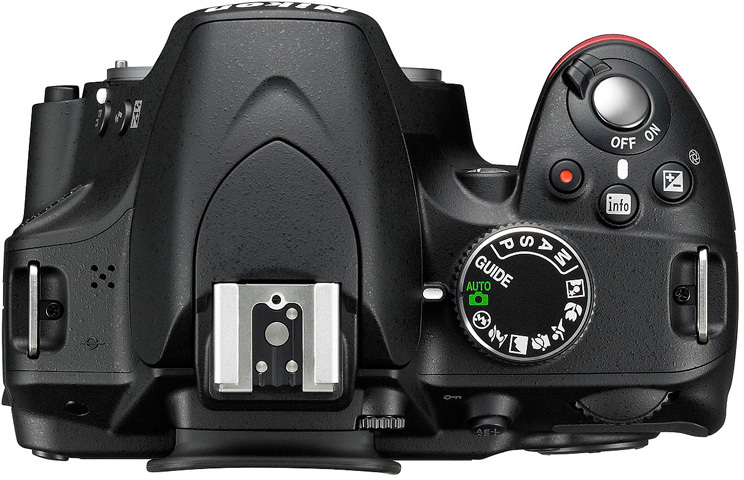 Nikon D3200 + AF-S DX NIKKOR 18-55mm f/3.5-5.6G VR II + AF-S DX 55