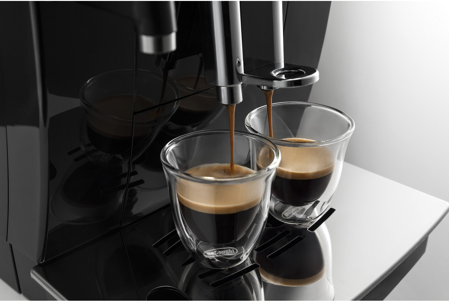DeLonghi ECAM 23.460.B Zwart kopen 