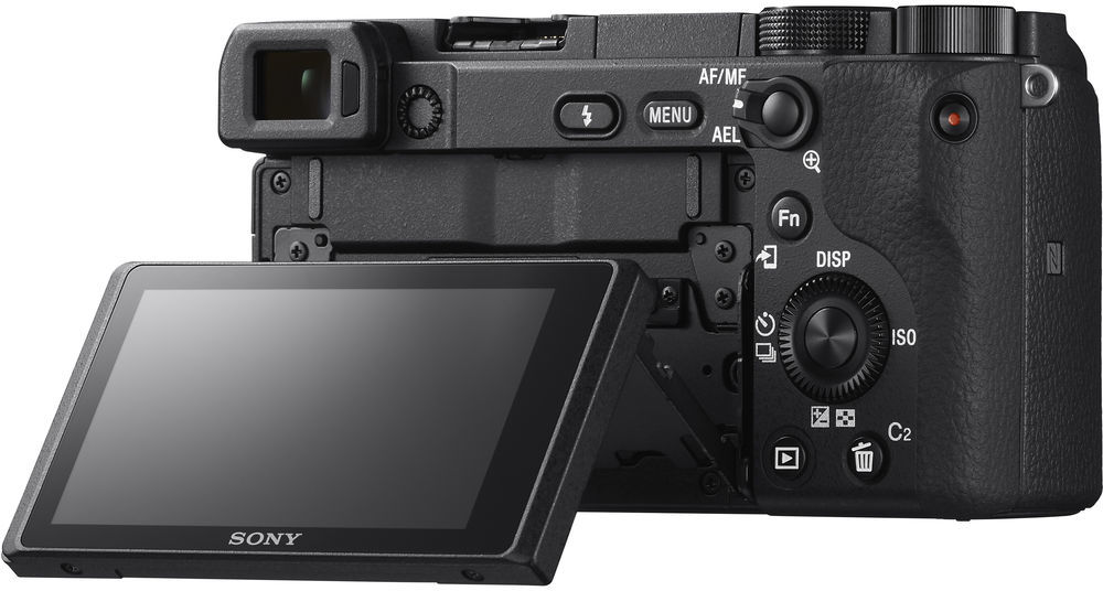 Sony α6400 + 18-135mm f/3.5-5.6 OSS Zwart, met netadapter: beste