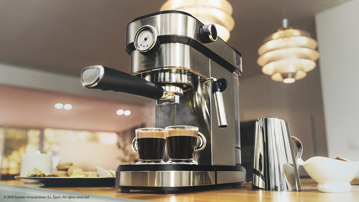 Cecotec CAFELIZZIA 790 STEEL PRO - Kenmerken - Tweakers