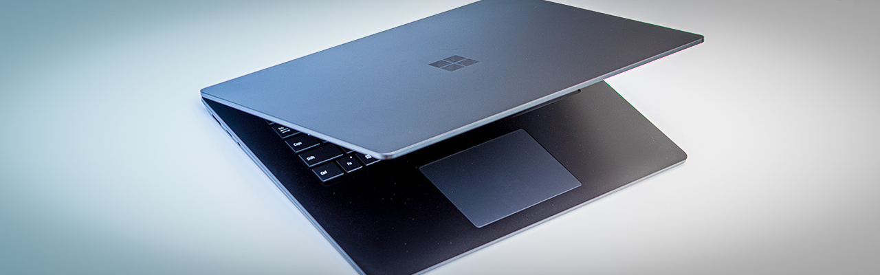 Recensione di Microsoft Surface Laptop 4 – Aspetto e connettività Recensione di Microsoft Surface Laptop 4 – Aspetto e connettività
