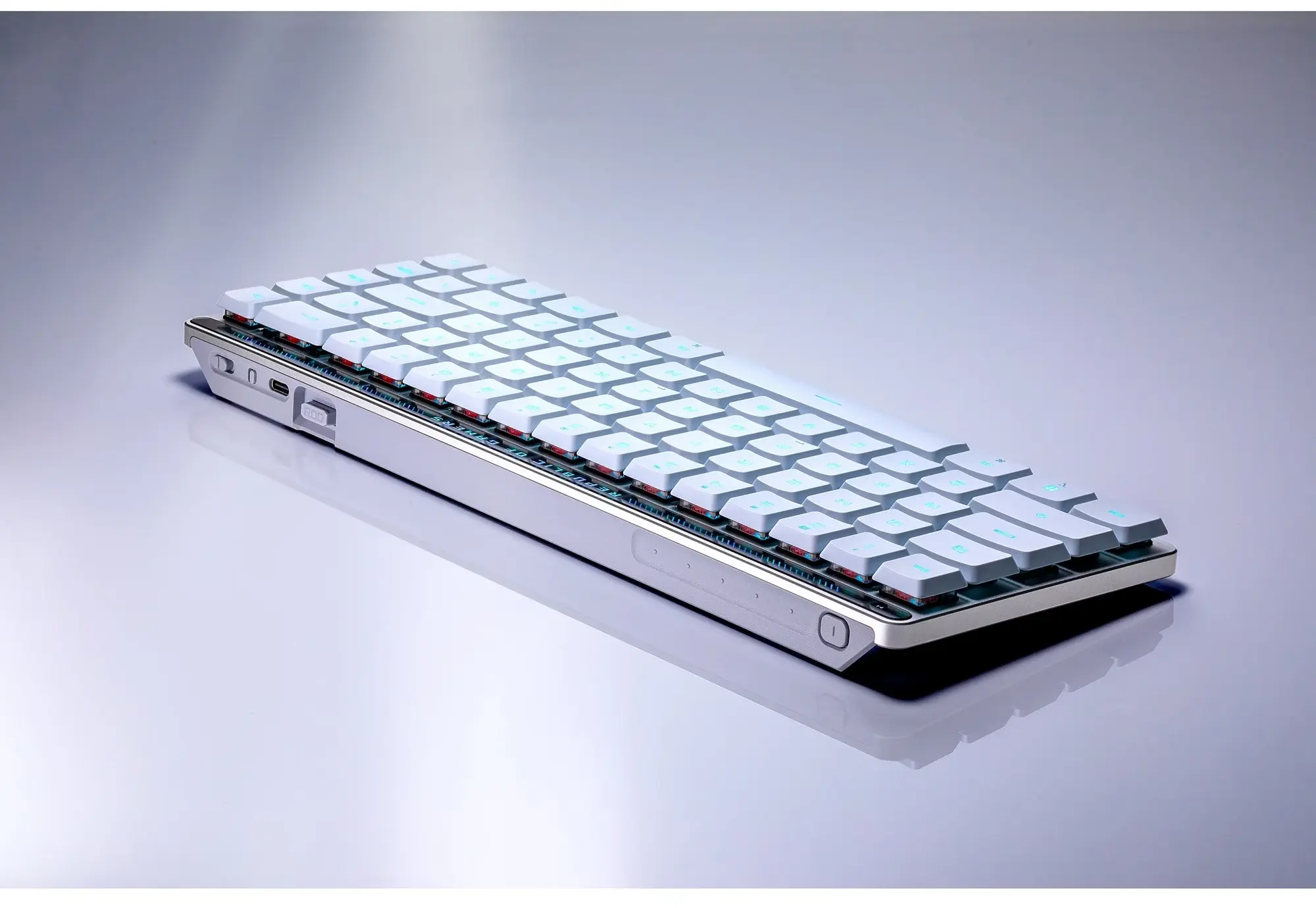 ASUS ROG Falchion, ROG RX Low-Profile, Qwerty US, Wit: beste