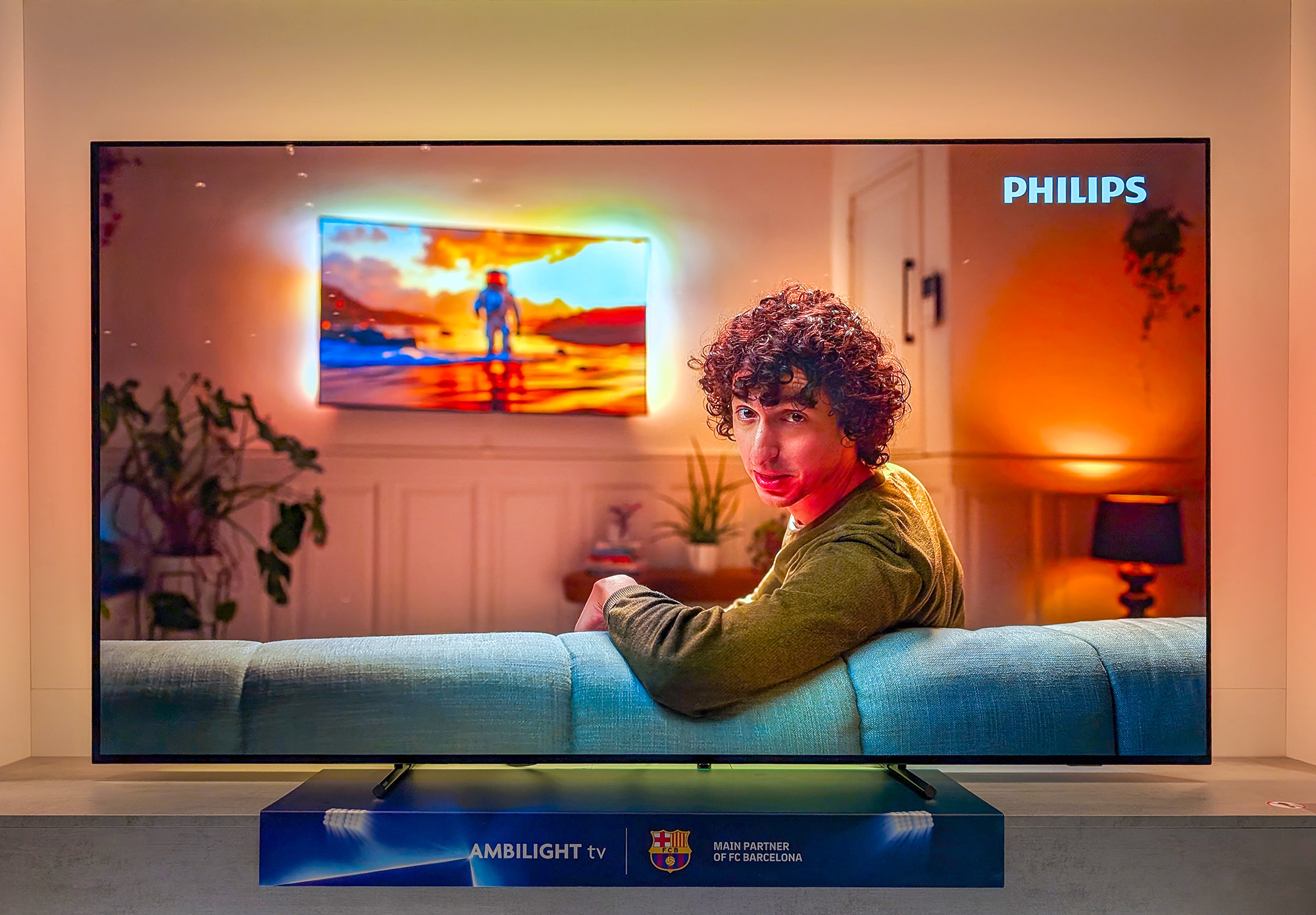 Philips-tv's 2025: nieuwe oledpanelen en Ambilight AI - Tweakers