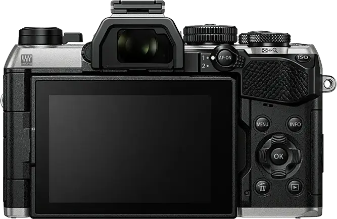OM System OM-5 Mark II + M.Zuiko Digital ED 12‑45mm F4 PRO Zwart