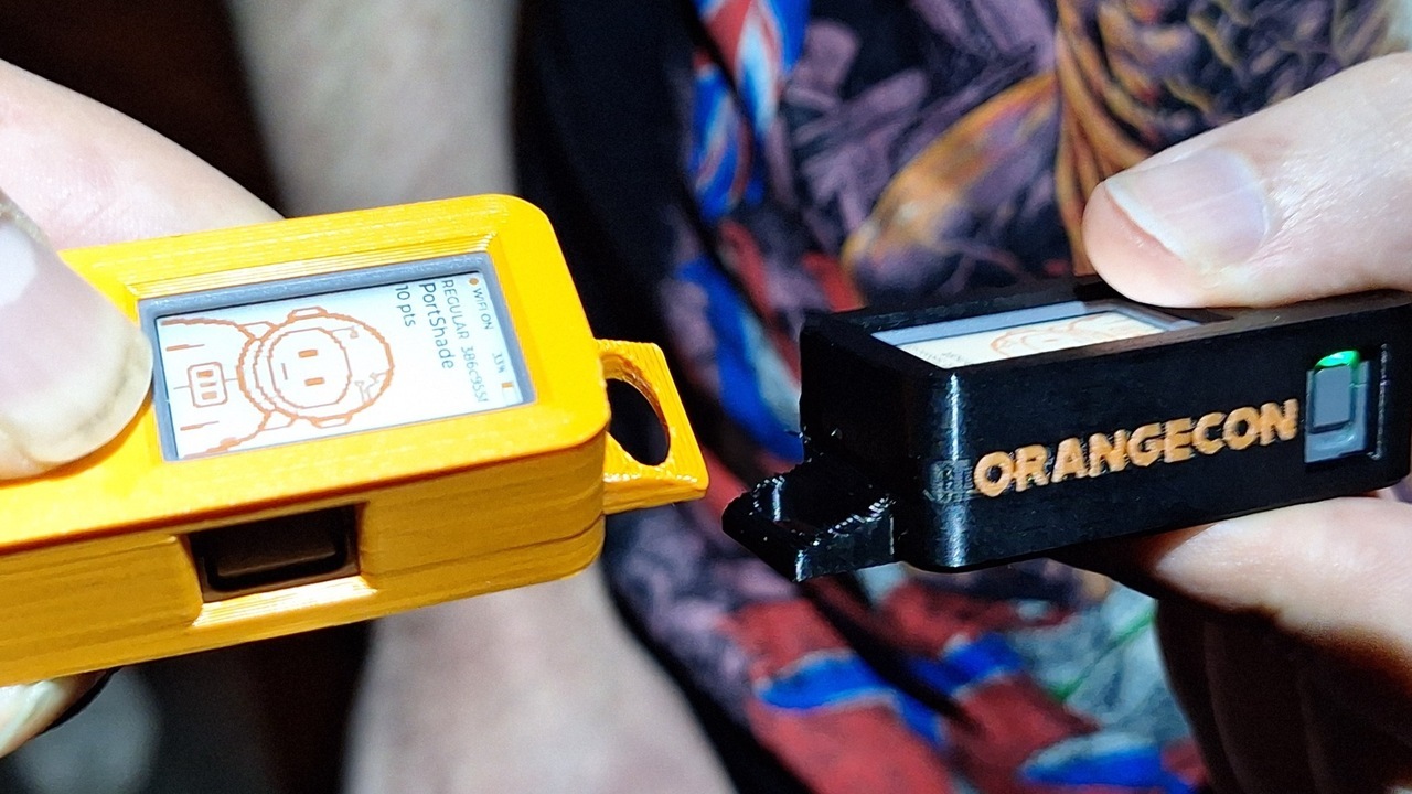 Image for the article: .Geek - Badge van OrangeCon is ook na conferentie nog praktisch voor smarthomegebruik
