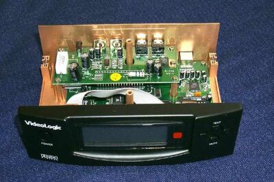 VideoLogic DigiTheatre decoder (zonder dak)