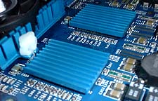 Guillemot persconferentie: memory chip heatsinks