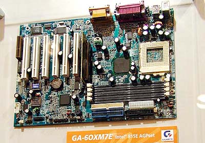 Intel 8xx mobo\'s op Computex: Gigabyte GA-6OXM7E (i815E)