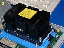 Computex 2000 Intel Itanium pics