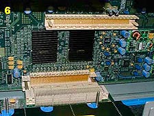 Computex 2000 Intel Itanium pics