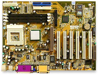 Chaintech 6OJV i815 moederplank (groot)