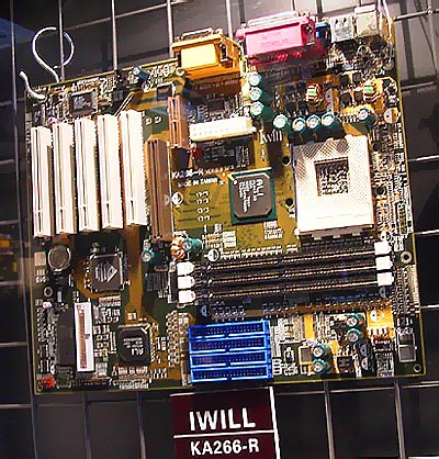 Iwill KA-266-R mobo (groot)