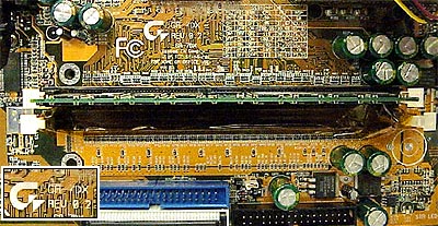 Gigabyte roadmap augustus 2000 - Gigabyte GA-7DX DIMM sockets 