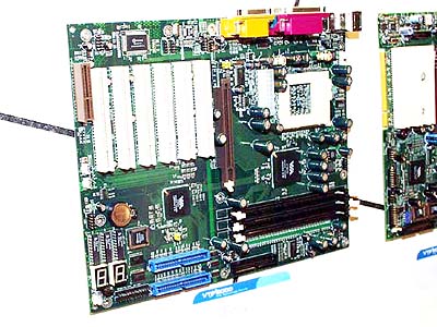 Epox EP-3VHA (Apollo Pro266, groot)