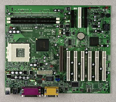 Tyan Trinity A762