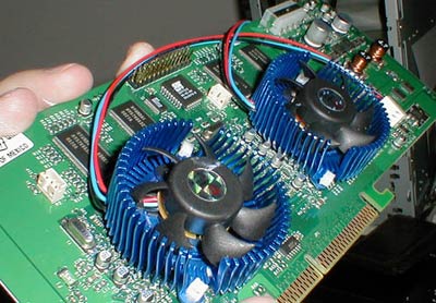 Voodoo5 5500 met Blue Orbs