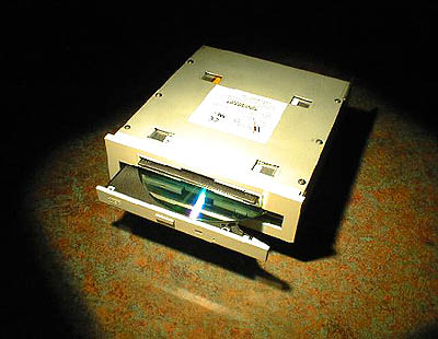 Winstation MediaPak drive