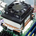 Pentium 4 met heatsink en fan