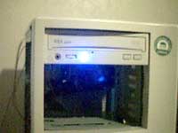 CD-Rom drive met blauw ledje