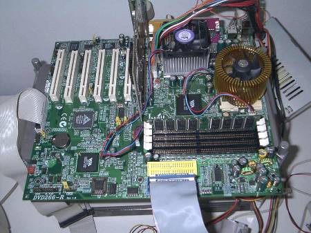 Iwill DVD266-R DDR dual moederbord