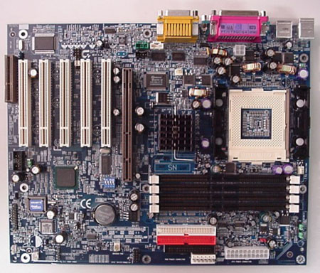 Gigabyte GA-8TX 