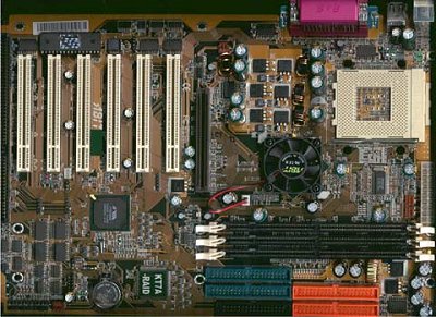 ABIT KT7a - mobo