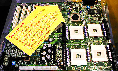 ServerWorks Quad CPU Foster mobo