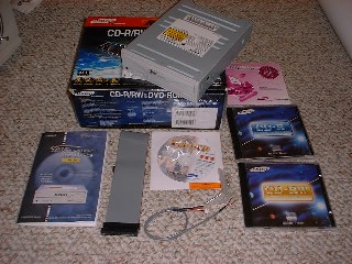 Samsung SM308 retail kit