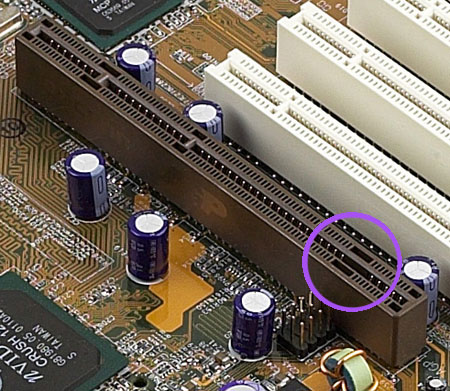 Detail AGP Pro Asus A7N266