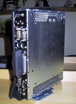 Compaq T1500 achterzijde halfopen