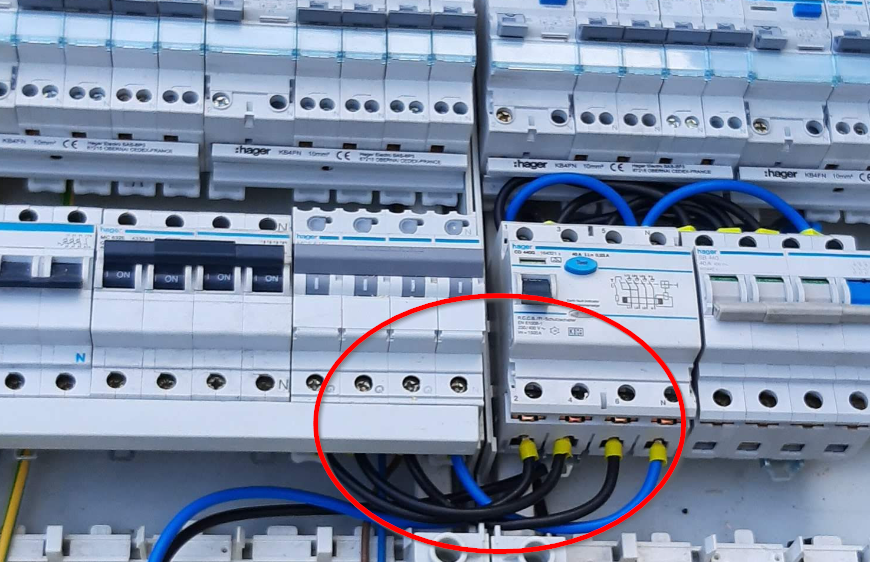 Afbeeldingslocatie: https://tweakers.net/fotoalbum/image/8VBDdIKAEEMjk3KLpajP7bzx.png