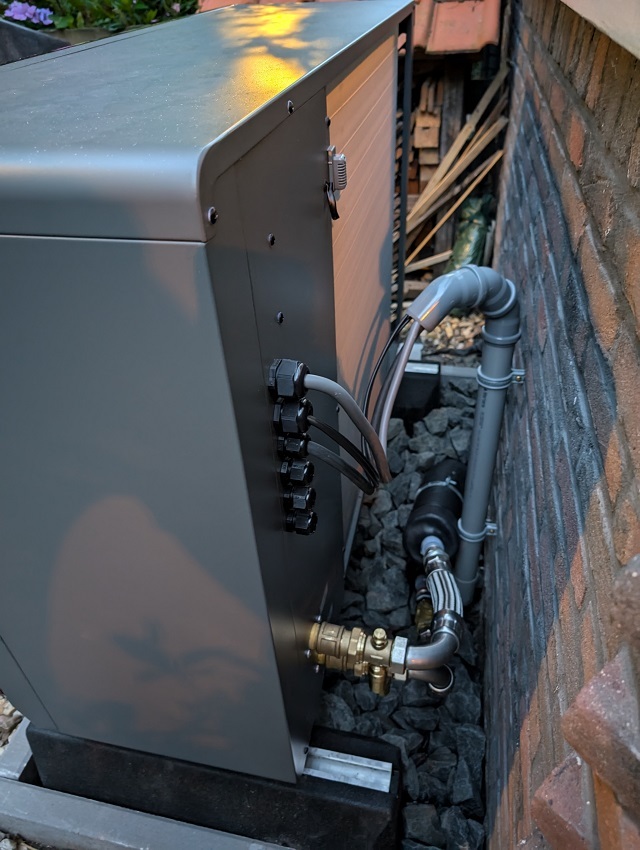 Afbeeldingslocatie: https://tweakers.net/fotoalbum/image/DvjKtteG4HSjJvA7rs5KfRwY.jpg